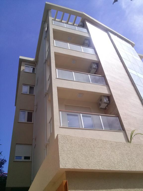 Sarap Apartments Budva Bagian luar foto