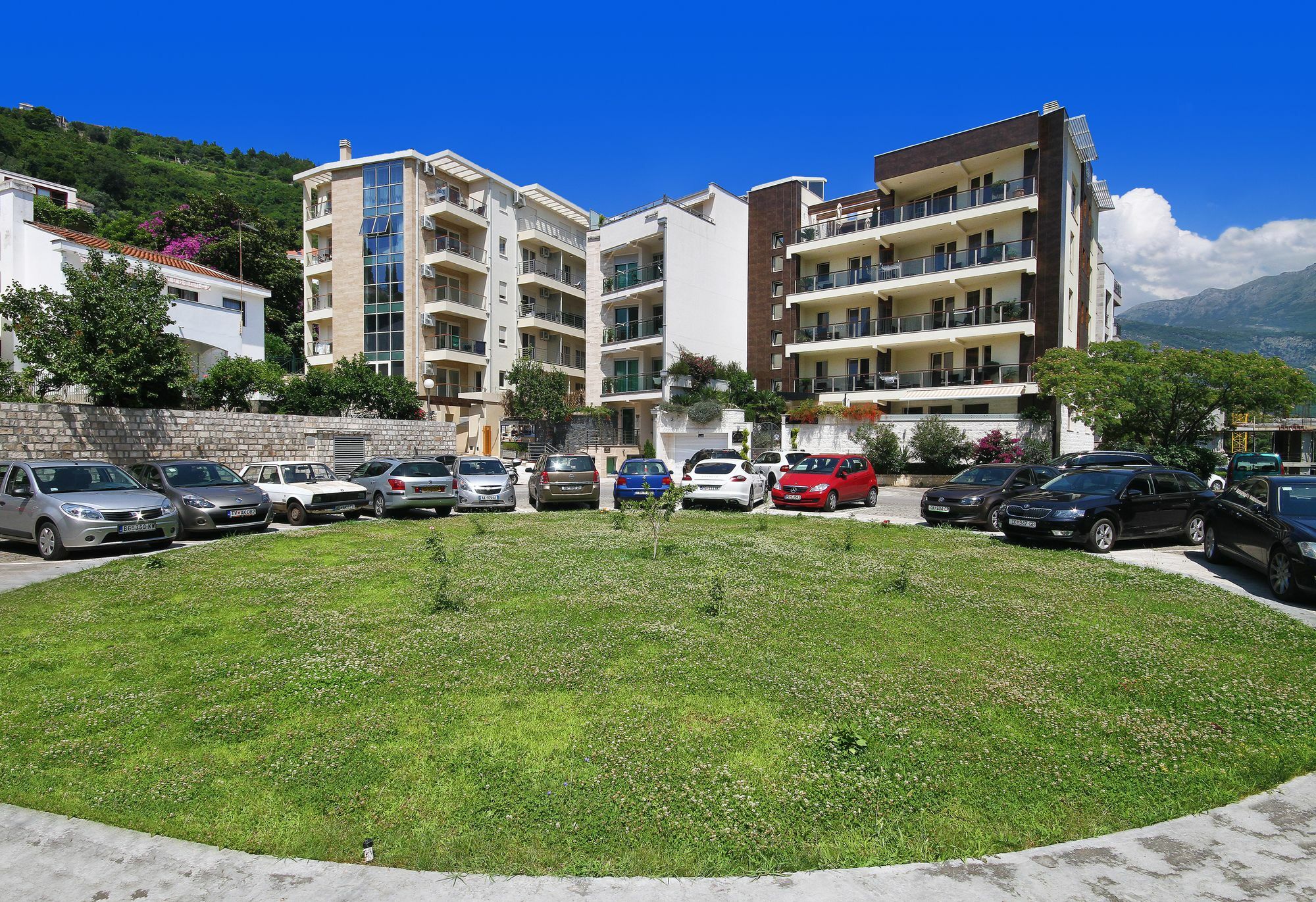 Sarap Apartments Budva Bagian luar foto